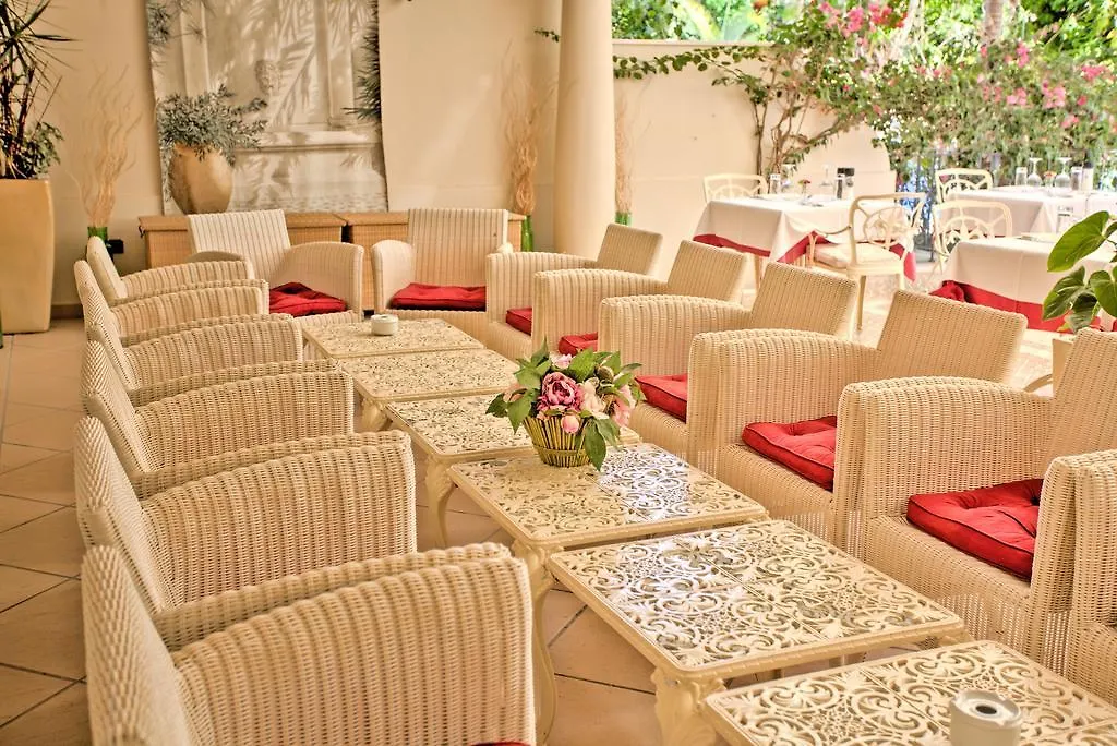 Quinta Jacintina - My Secret Garden Hotel Vale do Lobo Portekiz